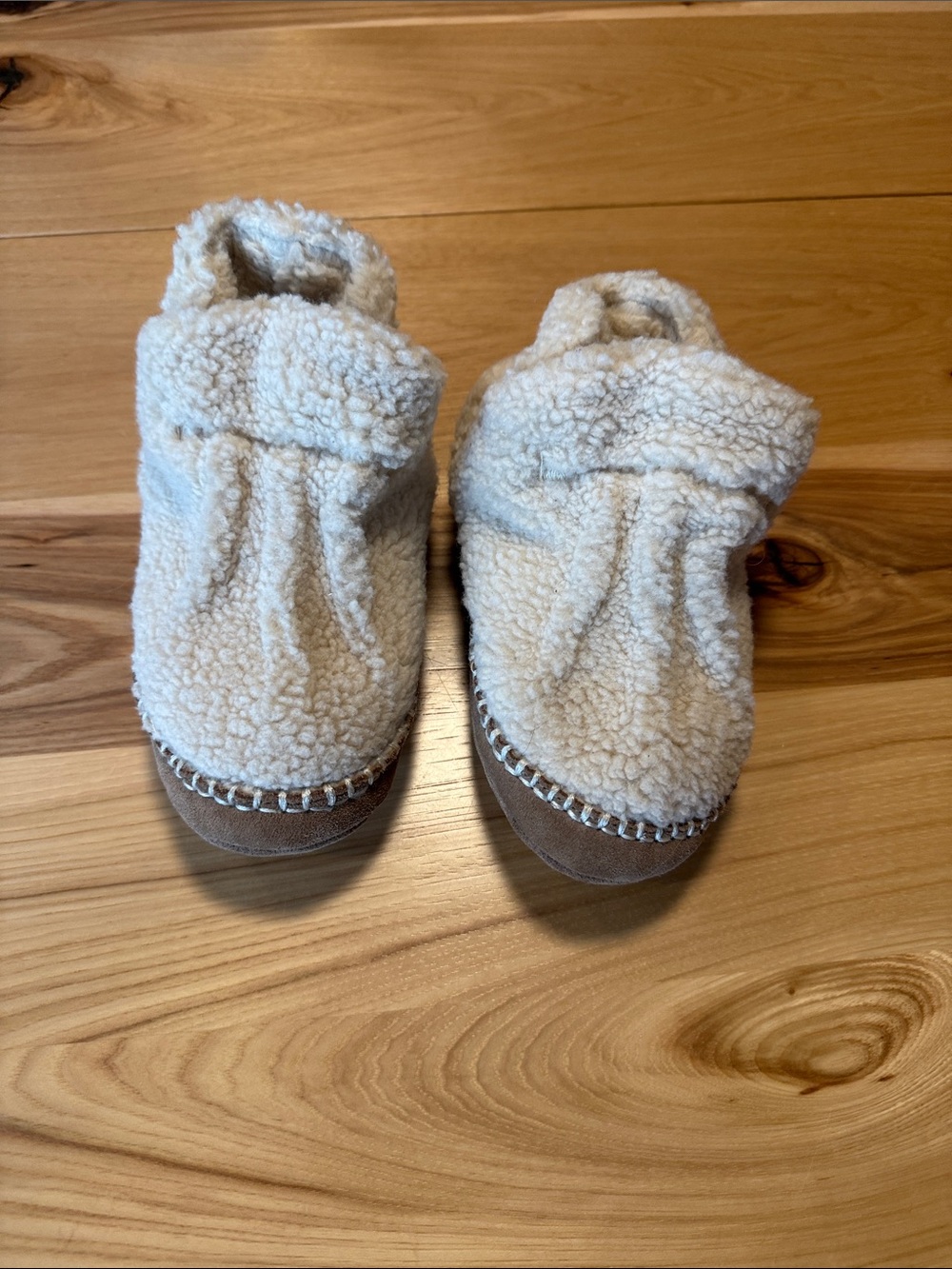 L.L. Bean Kids Cream Sherpa Slippers with Brown Suede Trim